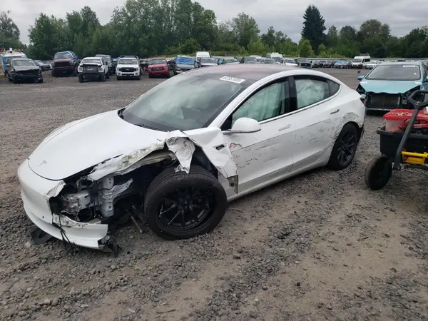 5YJ3E1EA7JF051522 2018 TESLA MODEL 3 - Image 1