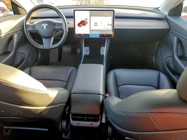 5YJ3E1EA7JF052511 2018 TESLA MODEL 3 - Image 8