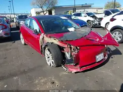 5YJ3E1EA7JF052671 2018 TESLA MODEL 3