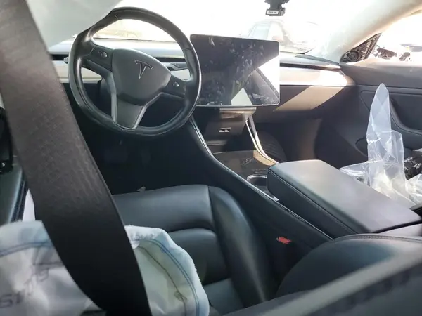 5YJ3E1EA7JF053013 2018 TESLA MODEL 3 - Image 8