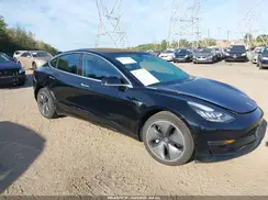 5YJ3E1EA7JF056509 2018 TESLA MODEL 3