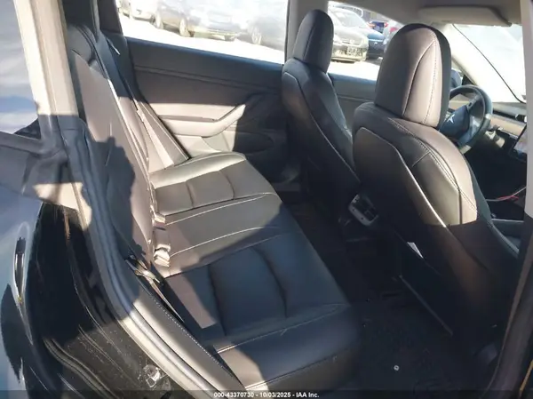 5YJ3E1EA7JF056509 2018 TESLA MODEL 3 - Image 8