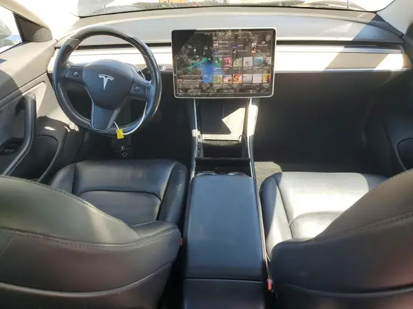 5YJ3E1EA7JF056851 2018 TESLA MODEL 3 - Image 8