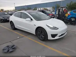5YJ3E1EA7JF057286 2018 TESLA MODEL 3