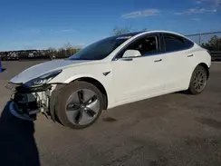 5YJ3E1EA7JF057451 2018 TESLA MODEL 3