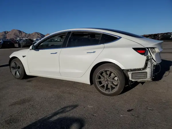 5YJ3E1EA7JF057451 2018 TESLA MODEL 3 - Image 2