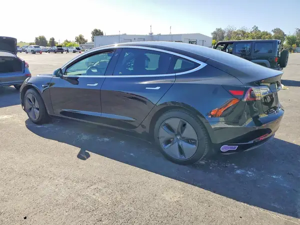 5YJ3E1EA7JF057742 2018 TESLA MODEL 3 - Image 2
