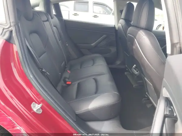 5YJ3E1EA7JF061483 2018 TESLA MODEL 3 - Image 8