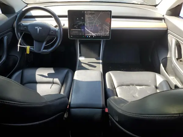 5YJ3E1EA7JF089154 2018 TESLA MODEL 3 - Image 8