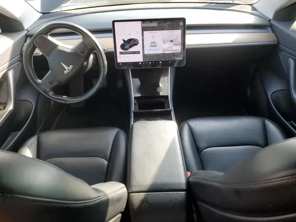 5YJ3E1EA7JF089574 2018 TESLA MODEL 3 - Image 8