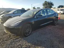 5YJ3E1EA7JF095651 2018 TESLA MODEL 3