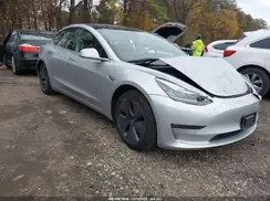 5YJ3E1EA7JF098906 2018 TESLA MODEL 3