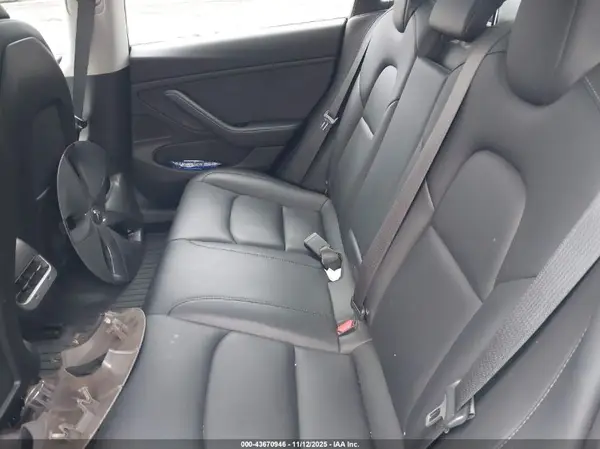 5YJ3E1EA7JF098906 2018 TESLA MODEL 3 - Image 8