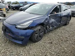 5YJ3E1EA7JF102307 2018 TESLA MODEL 3
