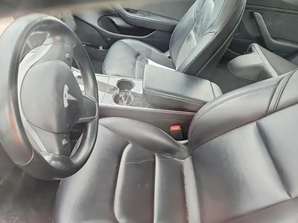 5YJ3E1EA7JF104008 2018 TESLA MODEL 3 - Image 8