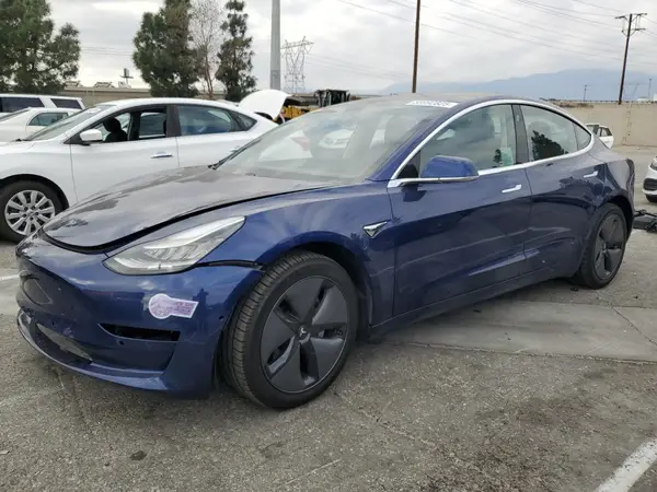 5YJ3E1EA7JF124730 2018 TESLA MODEL 3 - Image 1