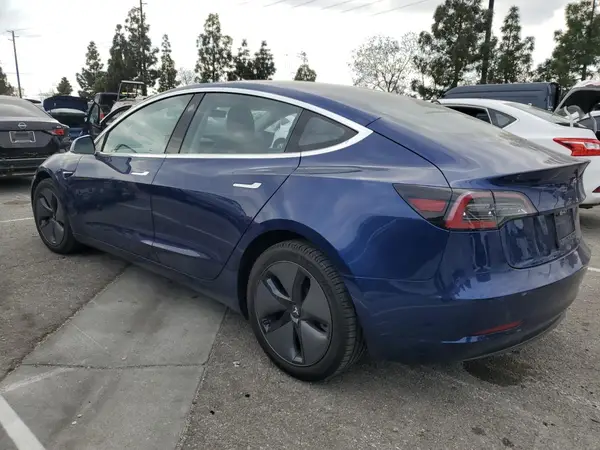 5YJ3E1EA7JF124730 2018 TESLA MODEL 3 - Image 2