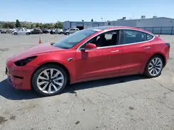 5YJ3E1EA7JF126137 2018 TESLA MODEL 3