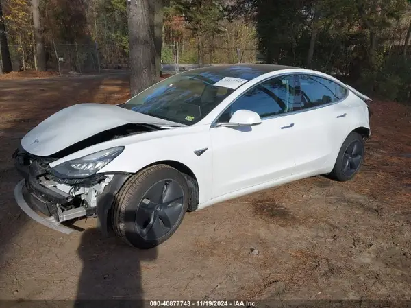 5YJ3E1EA7JF151636 2018 TESLA MODEL 3 - Image 2