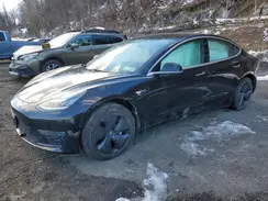 5YJ3E1EA7JF152818 2018 TESLA MODEL 3