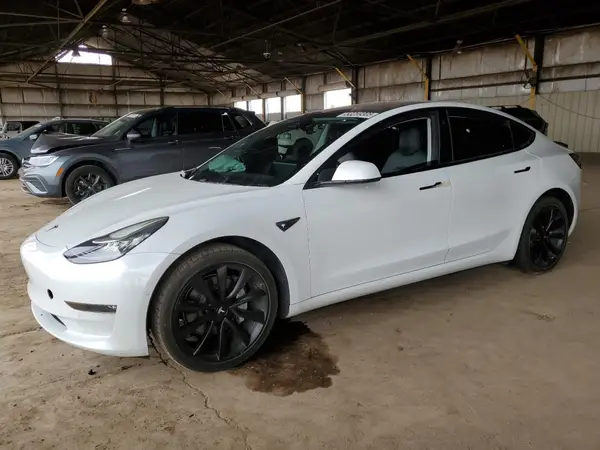 5YJ3E1EA7JF154634 2018 TESLA MODEL 3 - Image 1