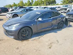 5YJ3E1EA7JF155640 2018 TESLA MODEL 3