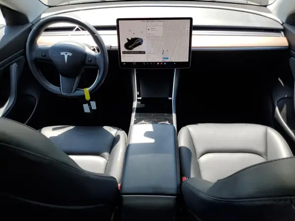 5YJ3E1EA7JF157064 2018 TESLA MODEL 3 - Image 8