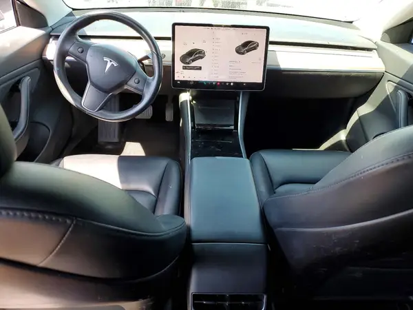 5YJ3E1EA7JF163169 2018 TESLA MODEL 3 - Image 8