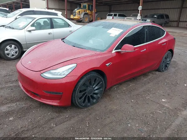 5YJ3E1EA7JF163625 2018 TESLA MODEL 3 - Image 2