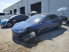 5YJ3E1EA7JF164516 2018 TESLA MODEL 3