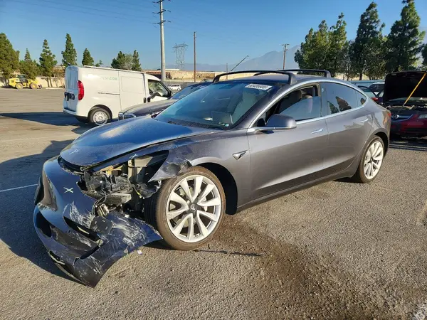 5YJ3E1EA7JF169148 2018 TESLA MODEL 3 - Image 1