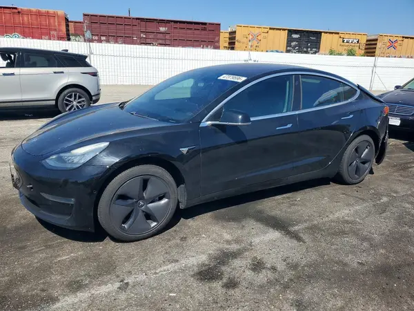 5YJ3E1EA7JF171613 2018 TESLA MODEL 3 - Image 1