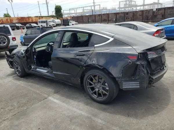 5YJ3E1EA7JF172115 2018 TESLA MODEL 3 - Image 2