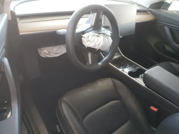 5YJ3E1EA7JF173345 2018 TESLA MODEL 3 - Image 8