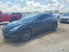 5YJ3E1EA7JF173524 2018 TESLA MODEL 3