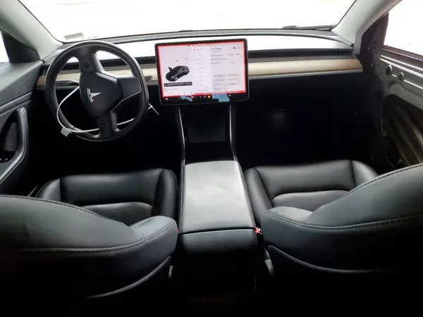 5YJ3E1EA7JF176343 2018 TESLA MODEL 3 - Image 8