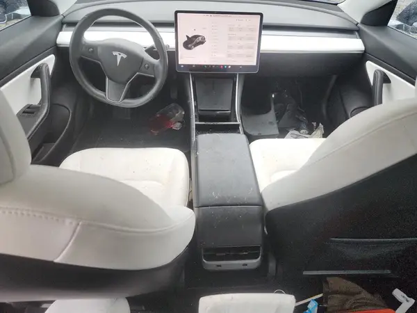 5YJ3E1EA7JF177783 2018 TESLA MODEL 3 - Image 8