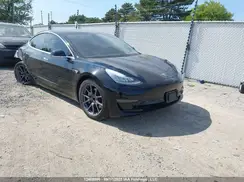 5YJ3E1EA7JF179873 2018 TESLA MODEL 3