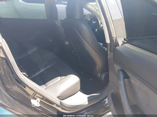 5YJ3E1EA7KF190129 2019 TESLA MODEL 3 - Image 8