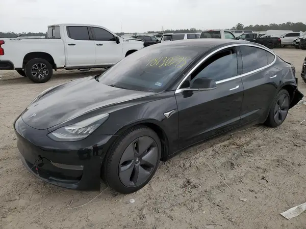 5YJ3E1EA7KF198666 2019 TESLA MODEL 3 - Image 1