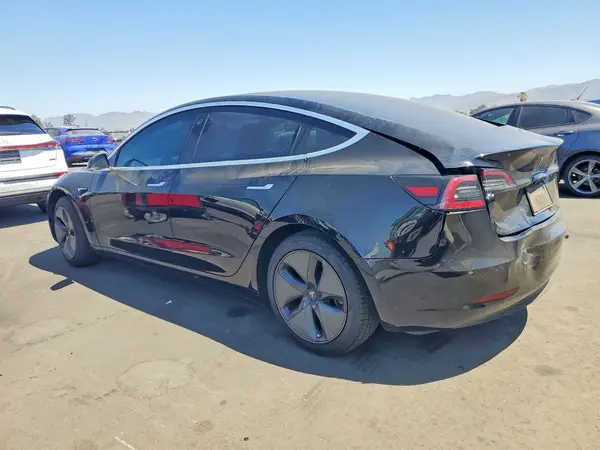 5YJ3E1EA7KF297245 2019 TESLA MODEL 3 - Image 2