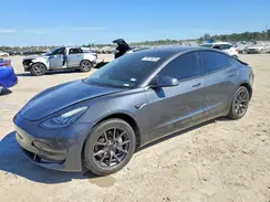 5YJ3E1EA7KF298735 2019 TESLA MODEL 3