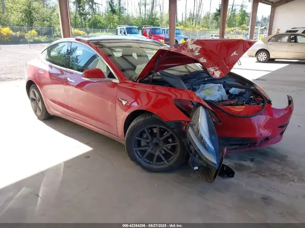 5YJ3E1EA7KF299156 2019 TESLA MODEL 3 - Image 1