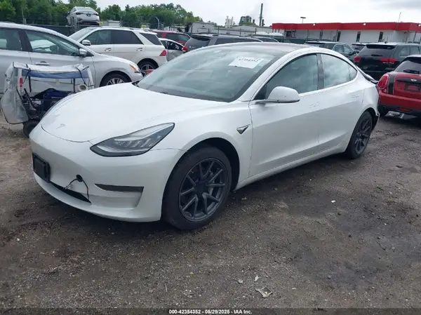 5YJ3E1EA7KF299755 2019 TESLA MODEL 3 - Image 2