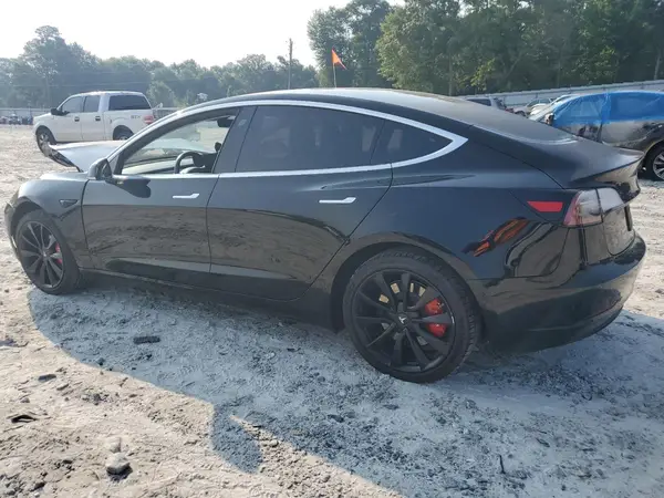 5YJ3E1EA7KF301083 2019 TESLA MODEL 3 - Image 2