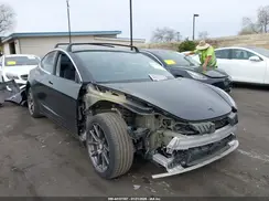 5YJ3E1EA7KF305697 2019 TESLA MODEL 3