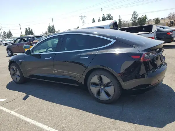 5YJ3E1EA7KF305795 2019 TESLA MODEL 3 - Image 2