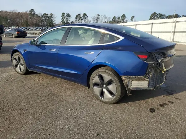 5YJ3E1EA7KF306882 2019 TESLA MODEL 3 - Image 2