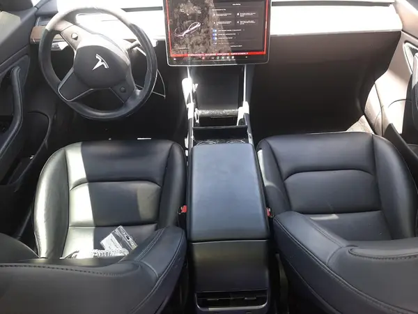 5YJ3E1EA7KF311774 2019 TESLA MODEL 3 - Image 8