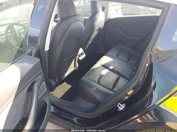 5YJ3E1EA7KF313203 2019 TESLA MODEL 3 - Image 8